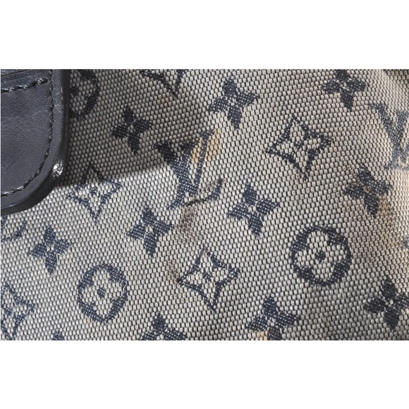 Authentic Louis Vuitton Mini Josephine - Picture 14 of 16